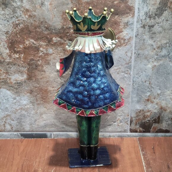 St Nicholas Square Christmas King Metal Nutcracker Figurine - Picture 2 of 10